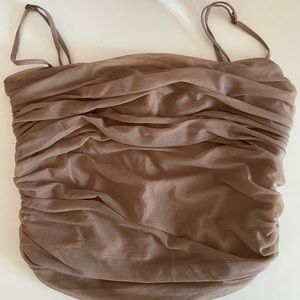 ARITZIA Babaton Luxor cropped tank